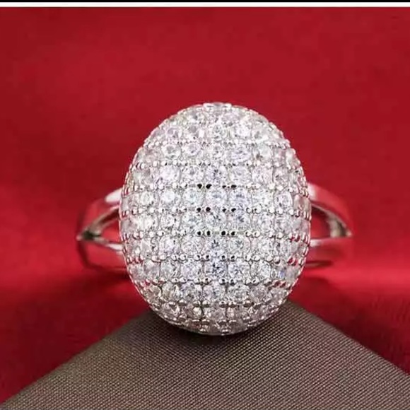 Luxury 925 Silver Unique Design Diamond Ring New - Picture 7 of 9